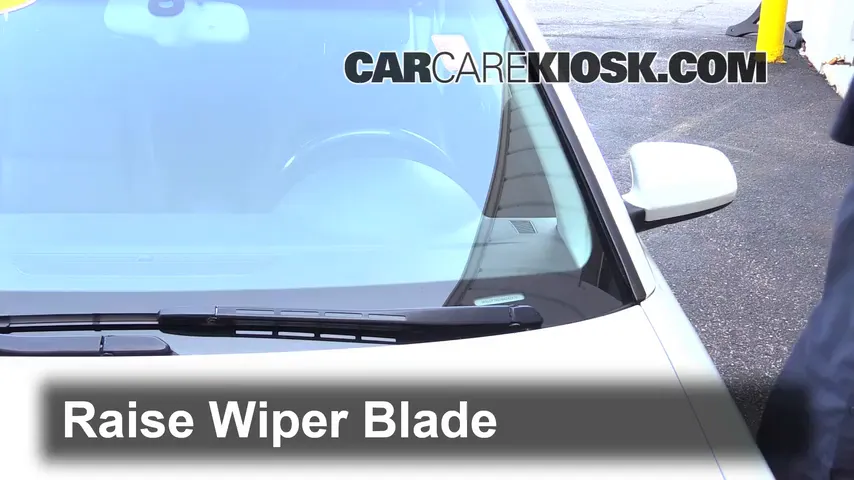 2006 Audi A4 Quattro 2.0L 4 Cyl. Turbo Windshield Wiper Blade (Front) Replace Wiper Blades